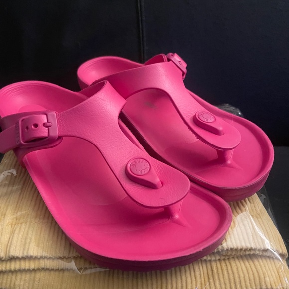 Birkenstock Gizeh Eva Girl's Size 34/ Waterproof Slip On Sandals Pink - Picture 2 of 12